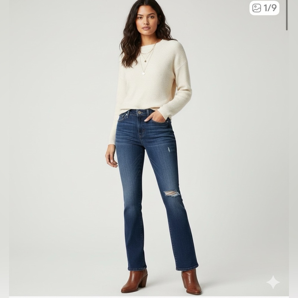 Express blue bootcut mid rise Jeans, brand new, size 6R